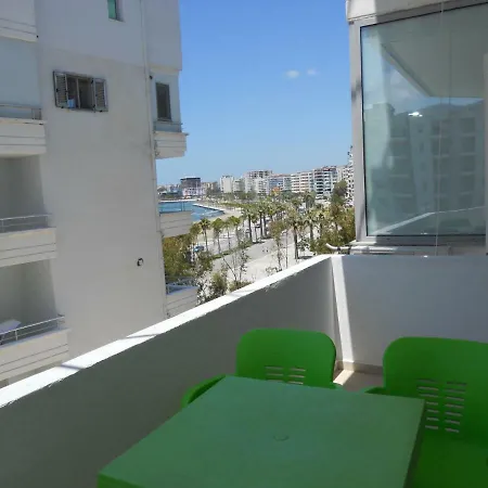 Lungomare Sea View Apartament *