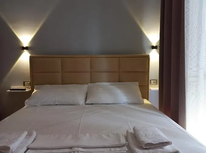 Lungomare Sea View Apartamento *