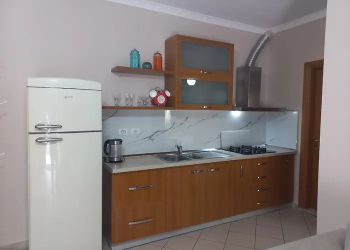 Lungomare Sea View Apartamento *